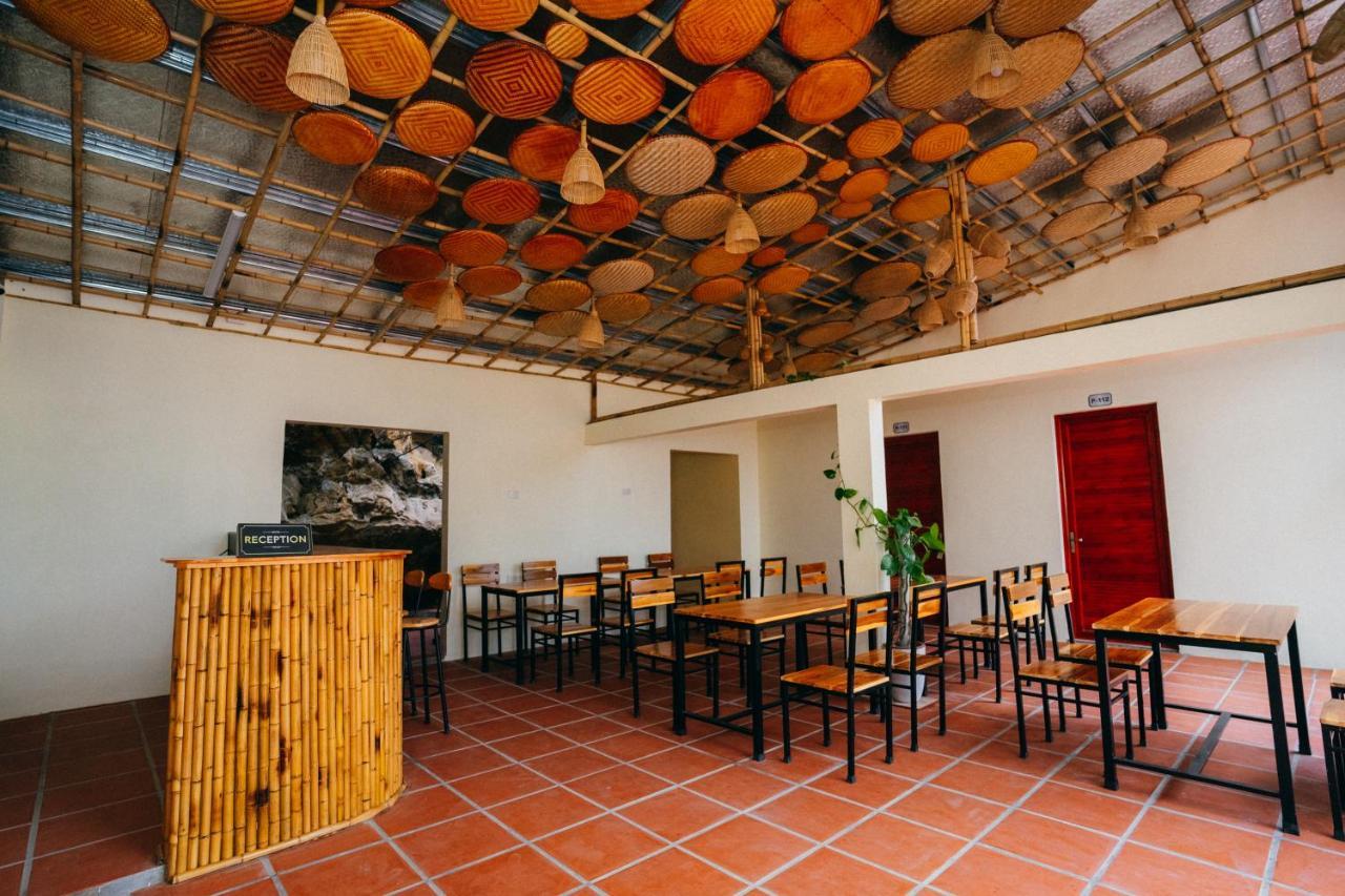 Trang An Freedom Hood Hostel Нин Бин Екстериор снимка